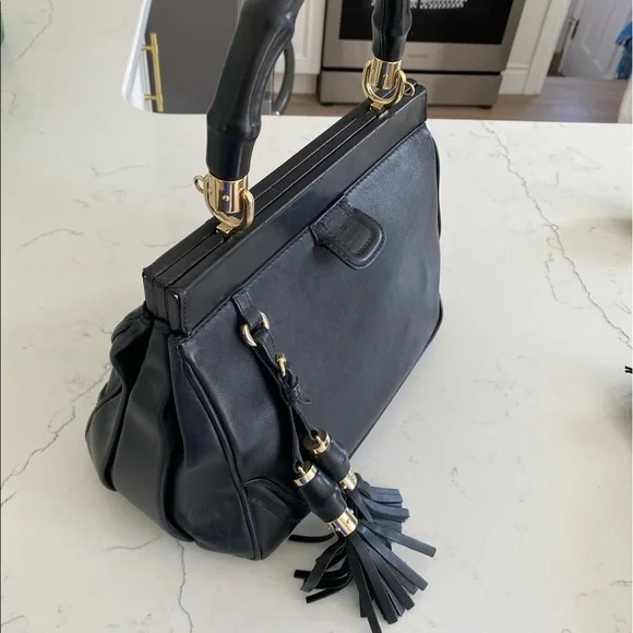 Black Gucci Bamboo Handle Purse - Picture 3 of 15